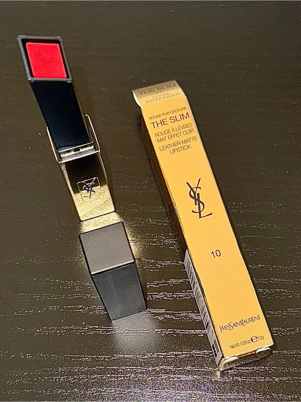 Yves Saint Laurent - The Slim Leather Matte Lipstick (10 Corail Antinomique)
